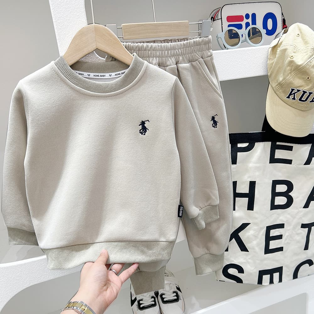 Boy's Embroidered Hoodie Set, Sporty Hoodie and Pants Two-Piece Set